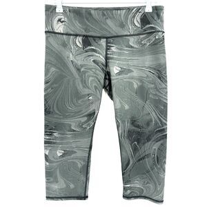 ALO Gray Dark Green Camo Cropped Capri Leggings Size L Large